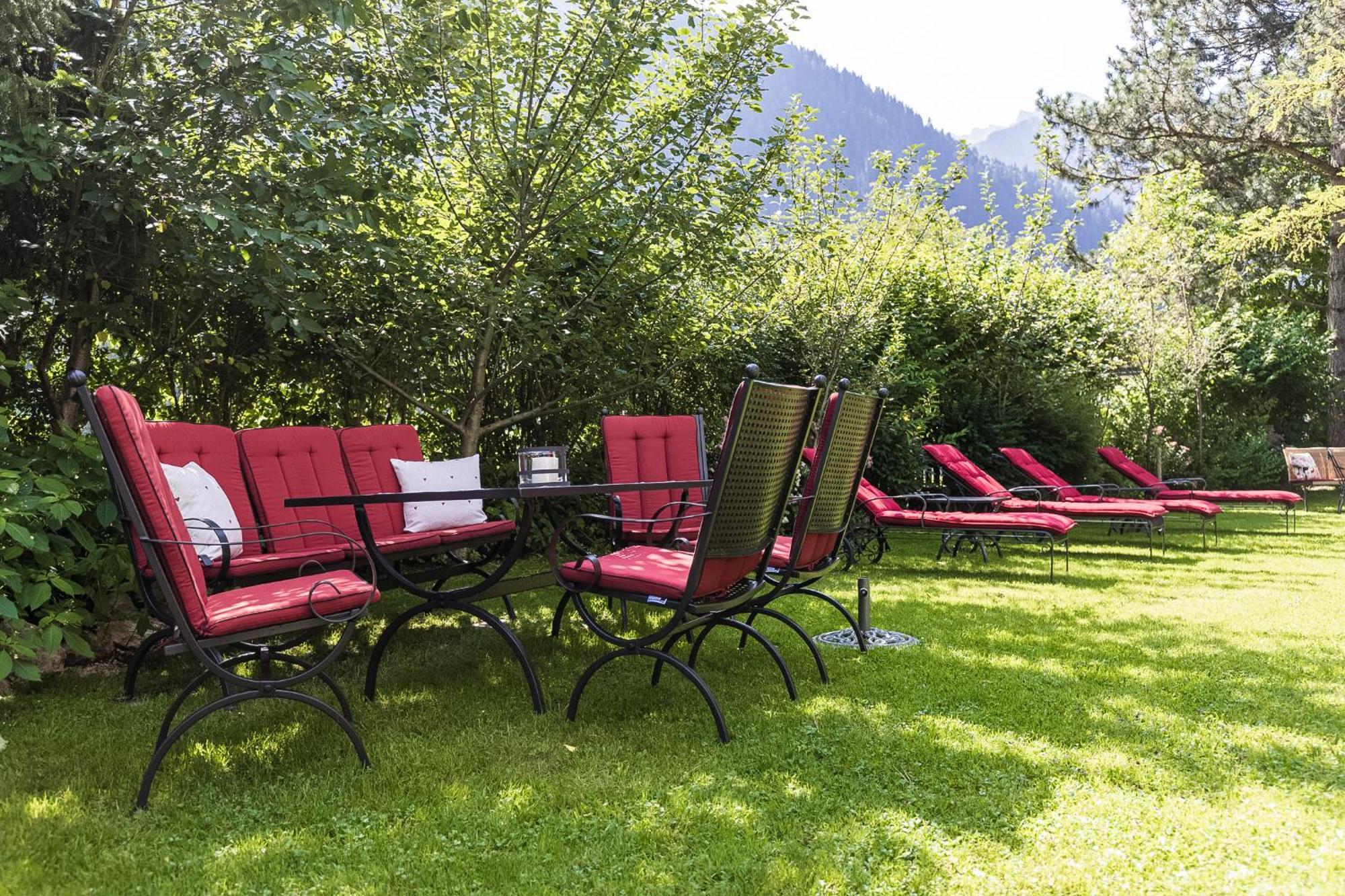 Aparthotel Landhaus St. Joseph Mayrhofen Exterior foto
